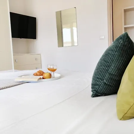 Holihome_nina - Meraviglioso, 50m Dal Mare 公寓